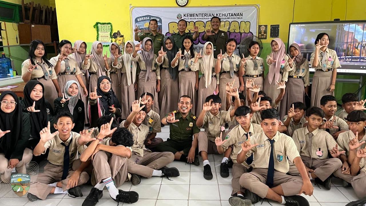 Rimbawan Mengajar, Ketika Edukasi Menjadi Benteng Terdepan Konservasi