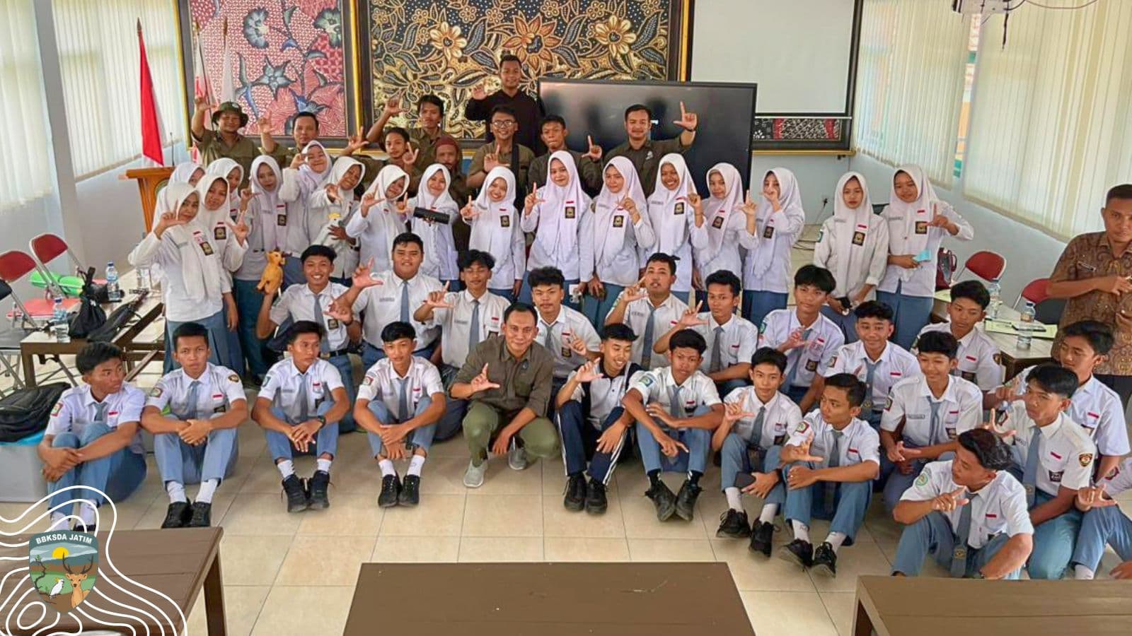 Saat 33 Siswa Pamekasan ‘Disentuh’ Rahasia Satwa Liar Yang Selama Ini Tersembunyi