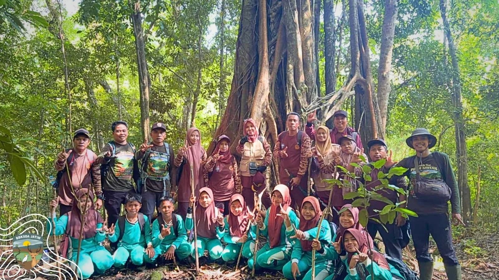Hutan Menjadi Guru, Kisah 9 Siswa Menyapa Alam di Jantung Bawean
