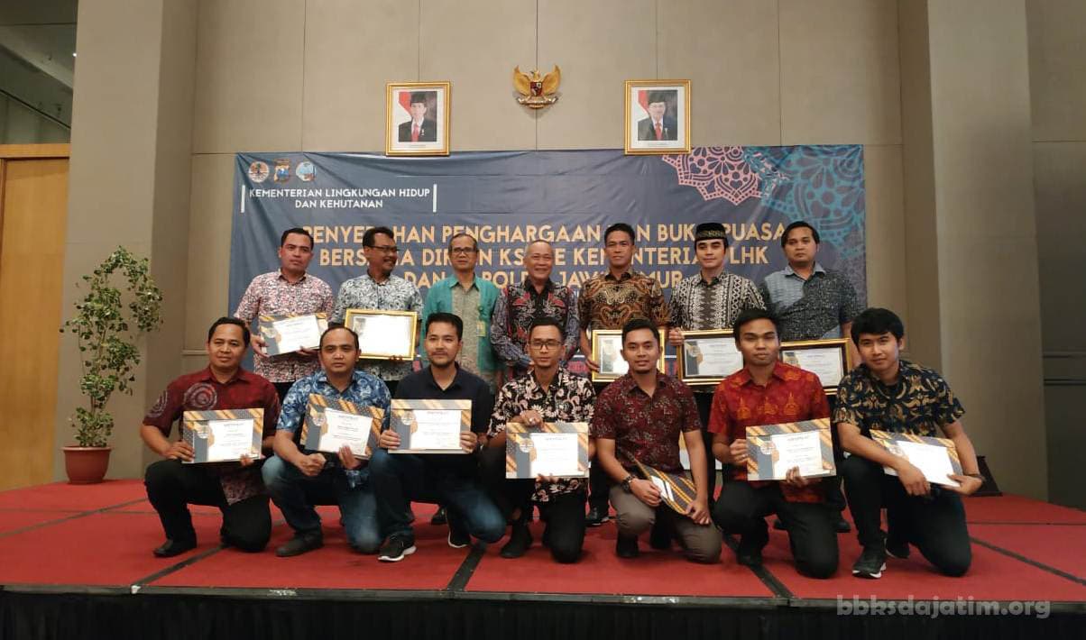 42 Petugas Terima Penghargaan Dari KSDAE