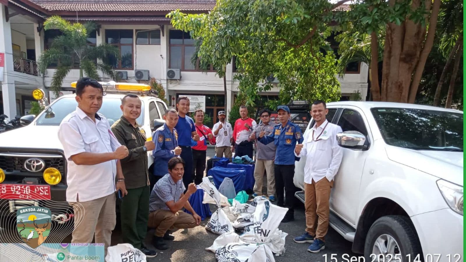Kolaborasi Damkar dan BBKSDA Jatim Evakuasi Puluhan Satwa Liar di Tuban–Bojonegoro