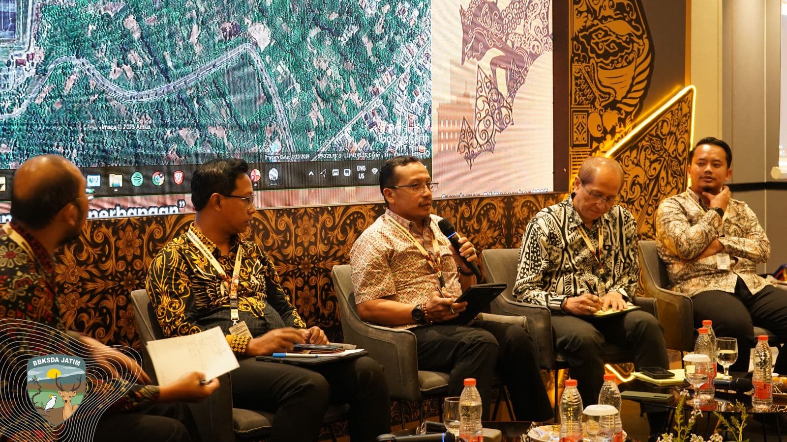 Menata Bumi, Menjaga Langit, 7 Pesan Kunci Rapat Koordinasi Wildlife Hazzard Otban III