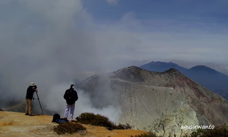 Yuhuuu … Kawah Ijen Dibuka Lebih Malam