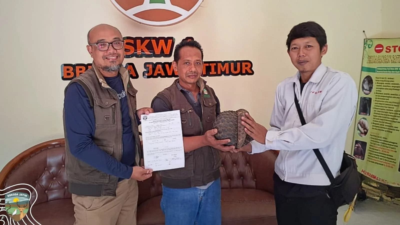 Ketika Media Menjadi Jembatan Warga dan Konservasi, Gelombang Radio Selamatkan Satwa