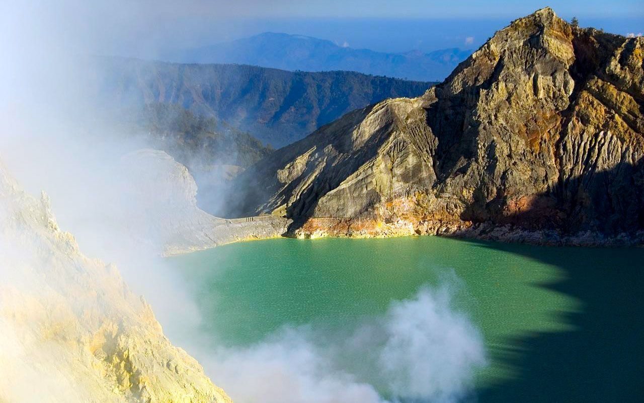  Gunung  Ijen Turun Status Balai Besar KSDA Jawa Timur